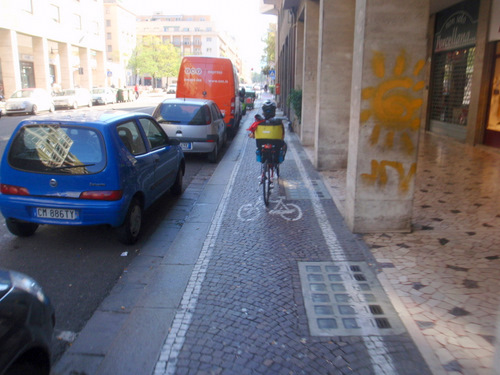 Bike Lane, in Bozen.